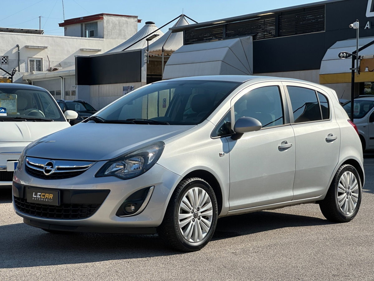 Opel Corsa 1.2 85CV 5 porte GPL-TECH Edition (3)