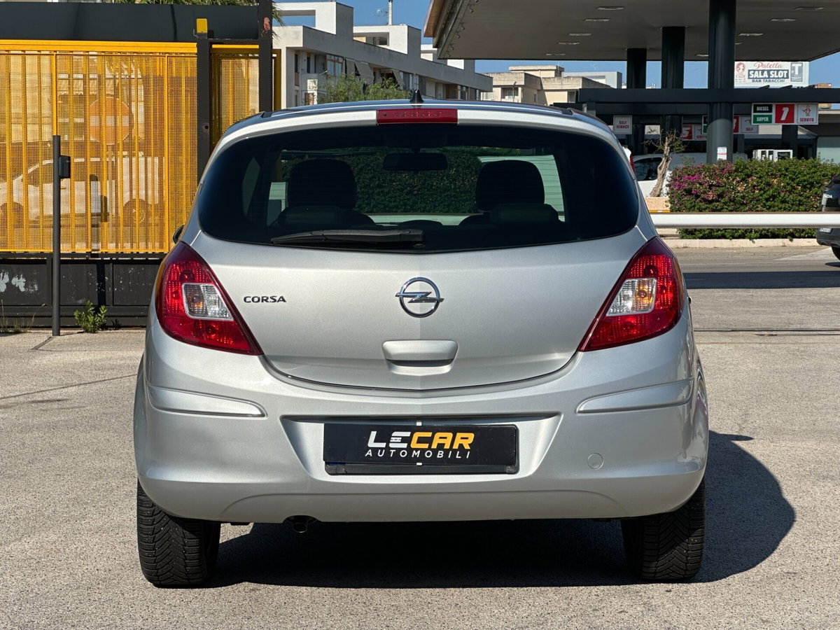 Opel Corsa 1.2 85CV 5 porte GPL-TECH Edition (6)