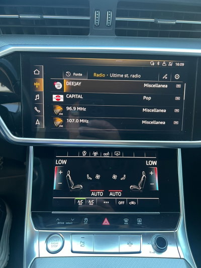 Audi A6 Avant 40 2.0 TDI quattro ultra S tronic Design (18)