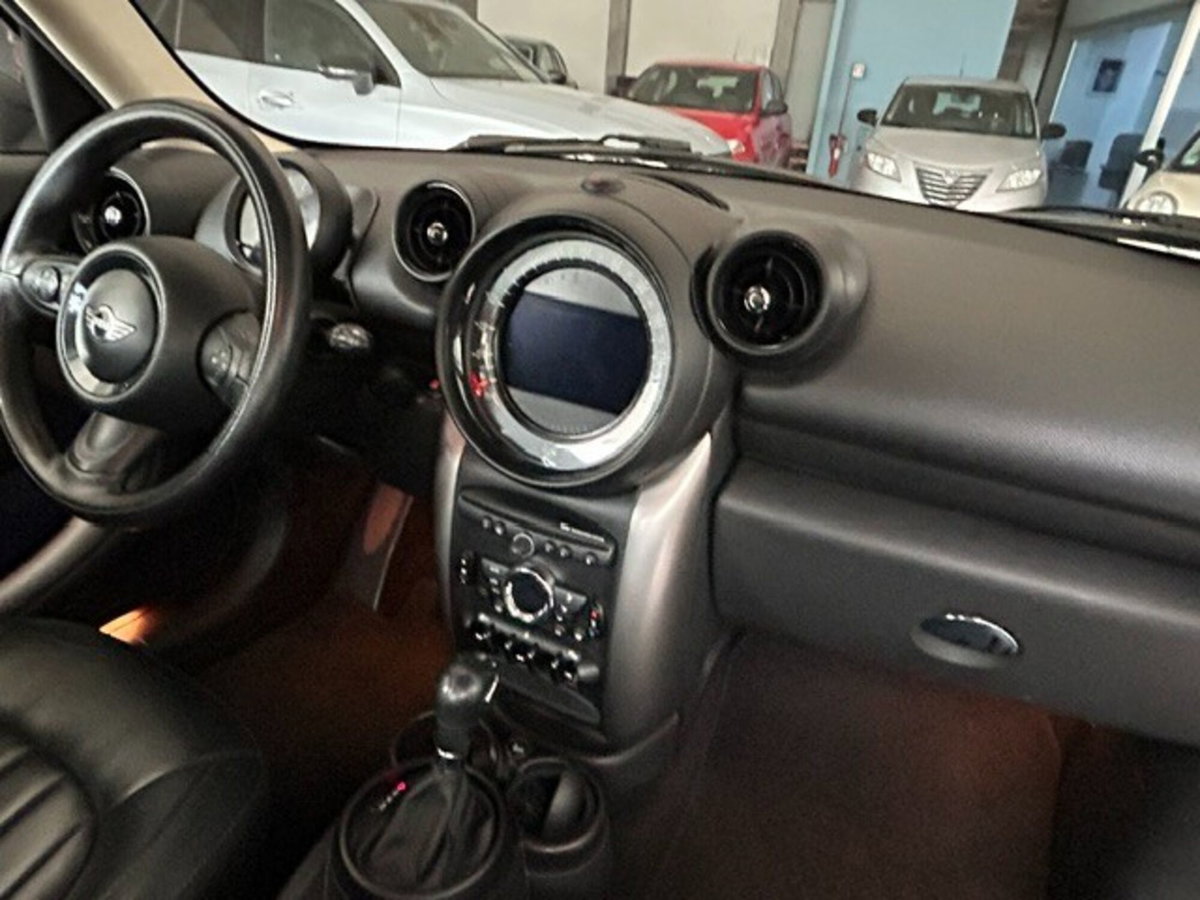 MINI Mini Countryman 2.0 Cooper D Countryman Automatica (10)