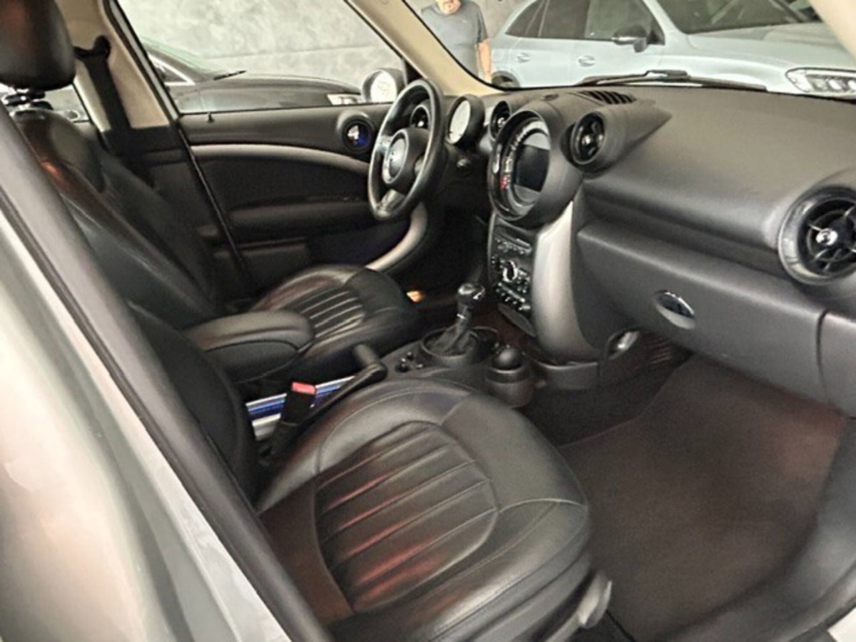 MINI Mini Countryman 2.0 Cooper D Countryman Automatica (16)