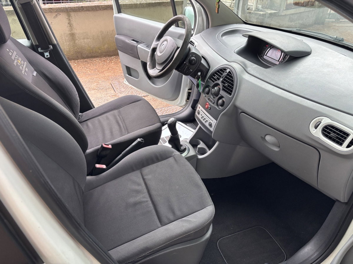 Renault Grand Modus 1.2 16V Live (17)