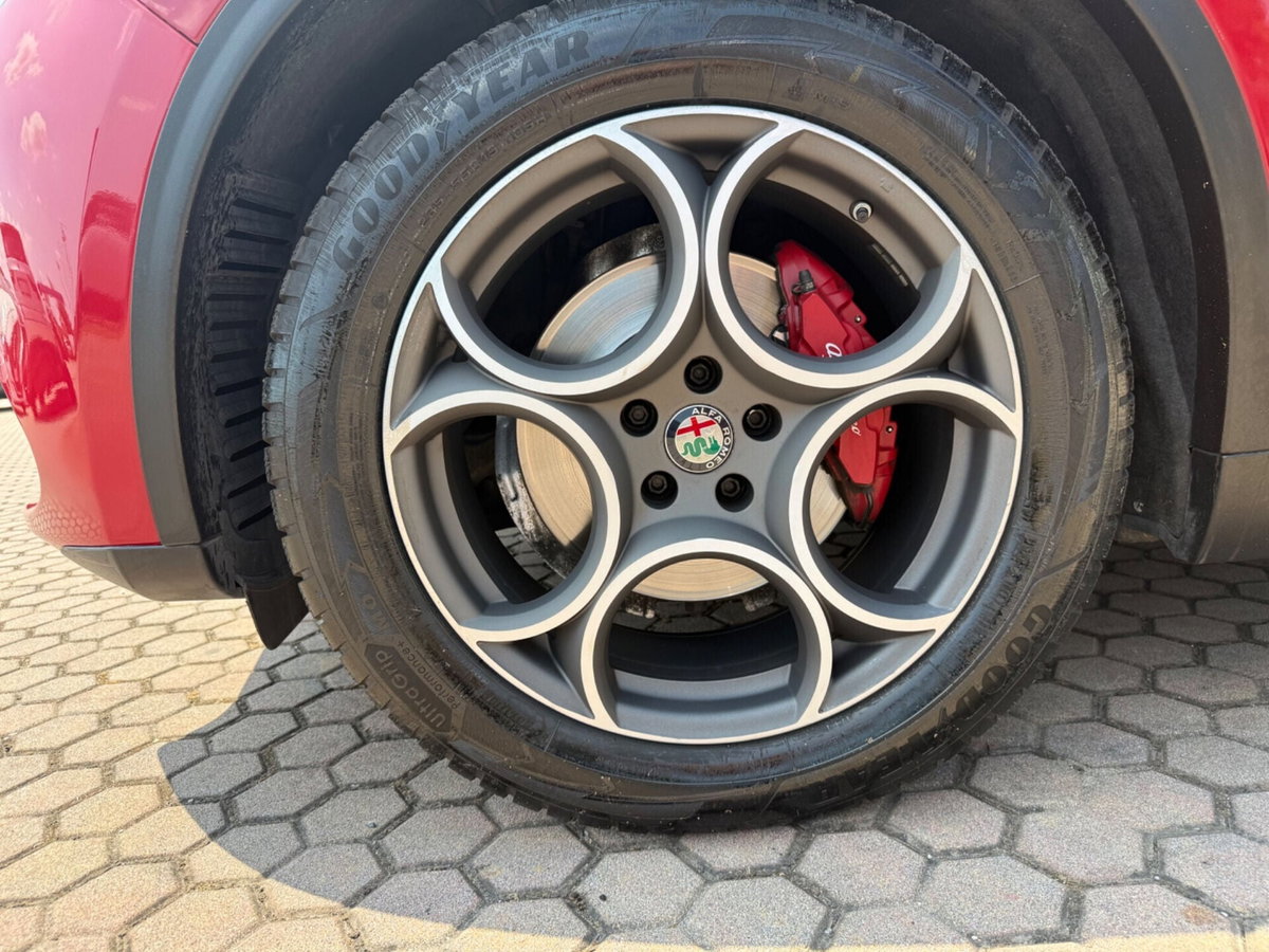 Alfa Romeo Stelvio Stelvio 2.2 Turbodiesel 190 CV AT8 Q4 Sprint (8)