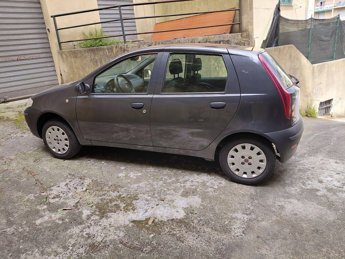 Fiat Punto Classic 1.2 5 porte Active (2)