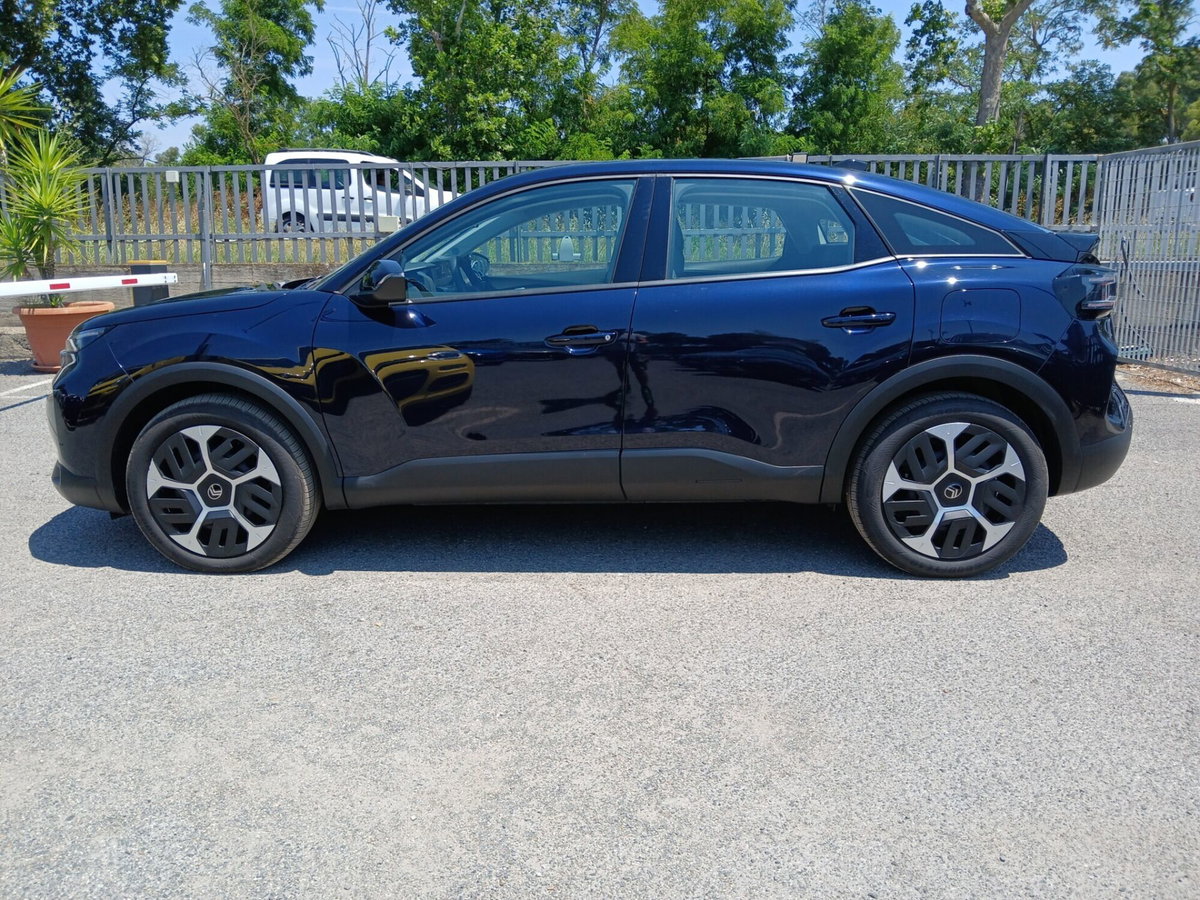 Citroen C4 BlueHDi 130 S&S EAT8 Shine (8)