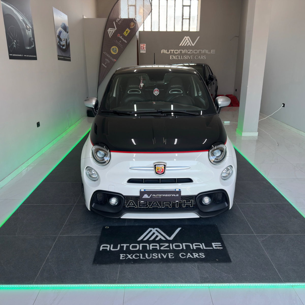 Abarth 595 Cabrio 595 C 1.4 Turbo T-Jet 165 CV Turismo (2)