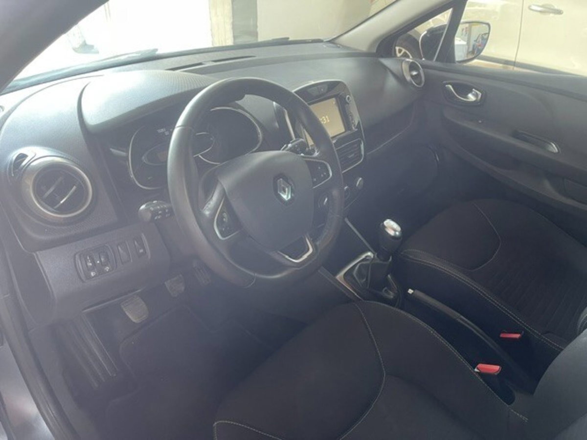 Renault Clio TCe 12V 90CV Start&Stop 5 porte Energy Intens (8)