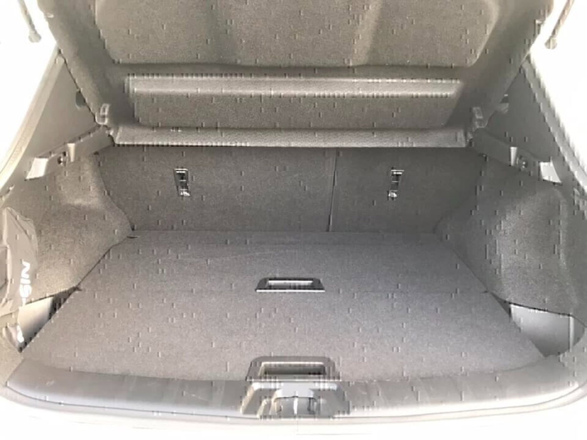 Nissan Qashqai 1.6 dCi 4WD Business (18)