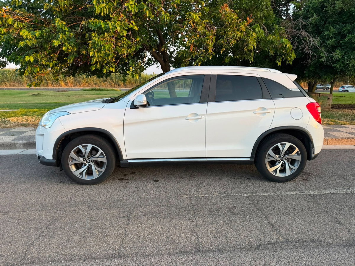 Citroen C4 Aircross 1.8 HDi 150 Stop&Start 4WD Exclusive (9)