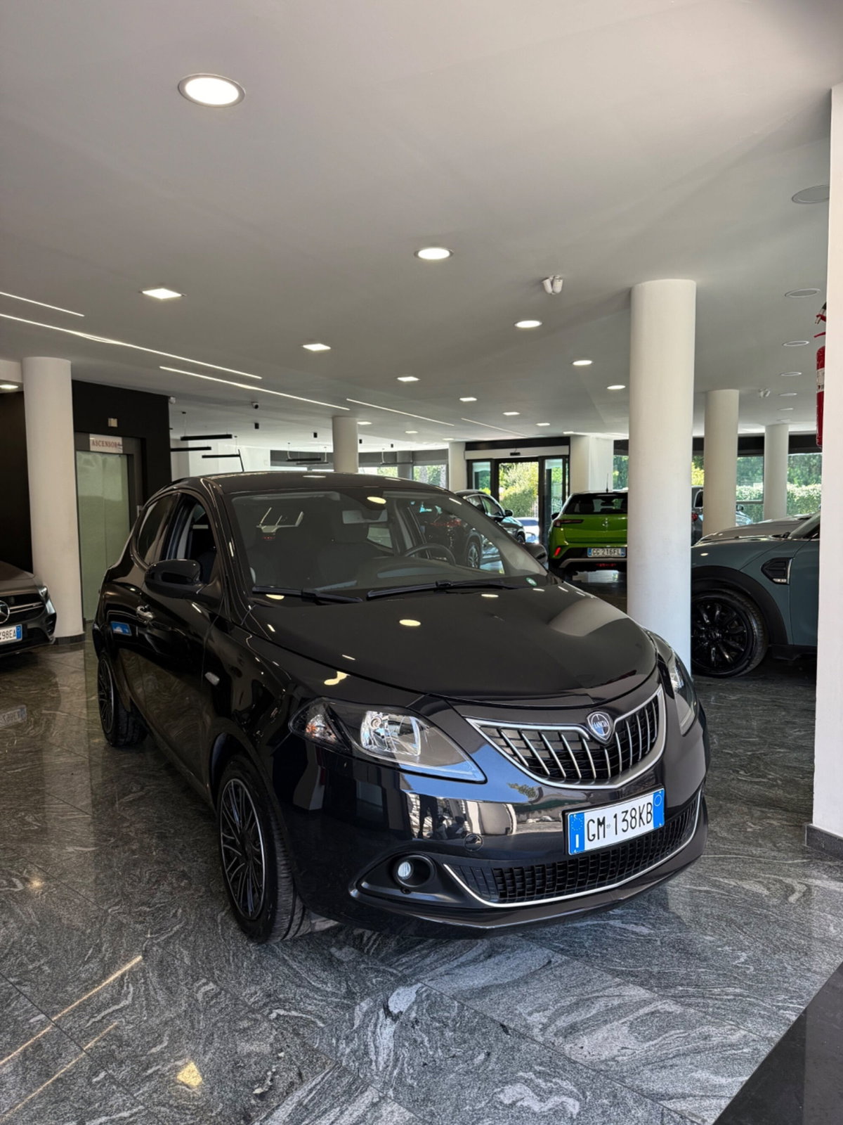 Lancia Ypsilon 1.2 69 CV 5 porte GPL Gold Plus (6)