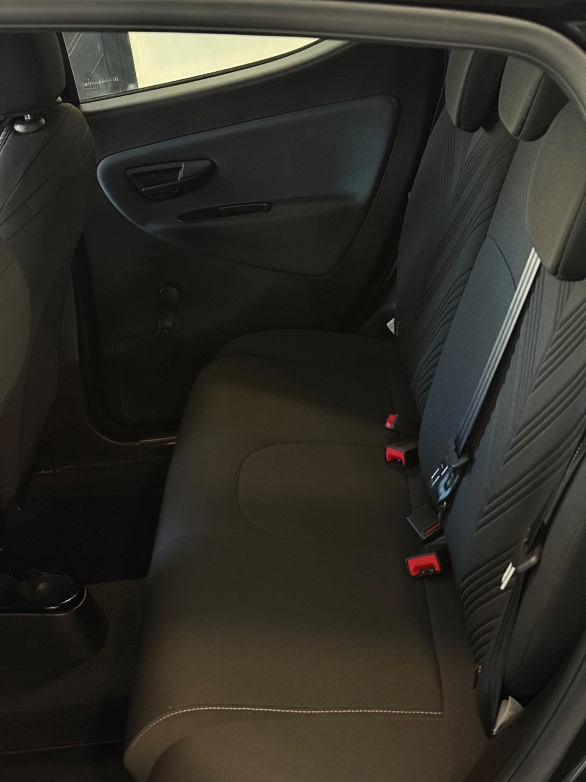 Lancia Ypsilon 1.2 69 CV 5 porte GPL Gold Plus (8)