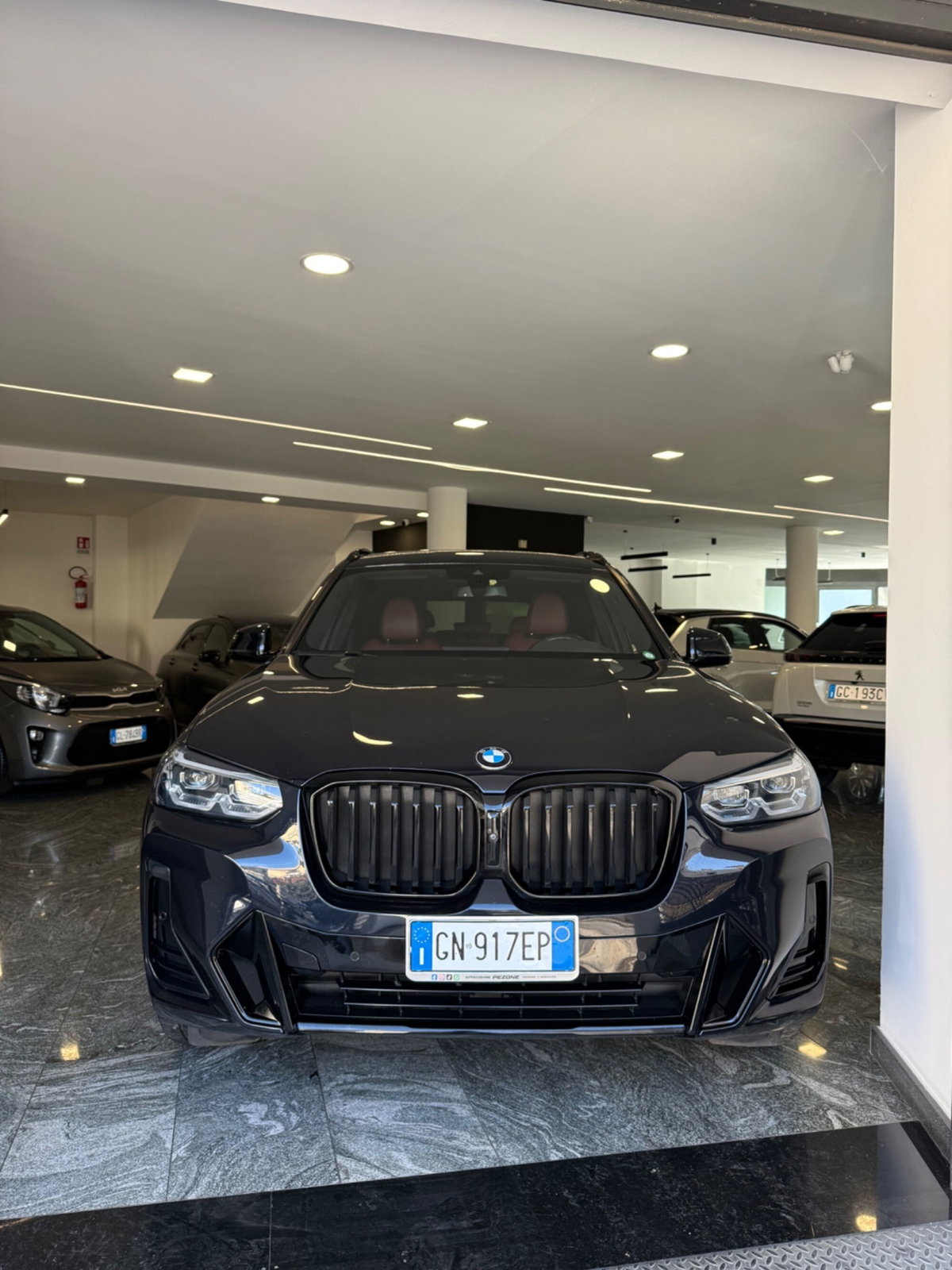 BMW X3 sDrive18d 48V Msport (2)