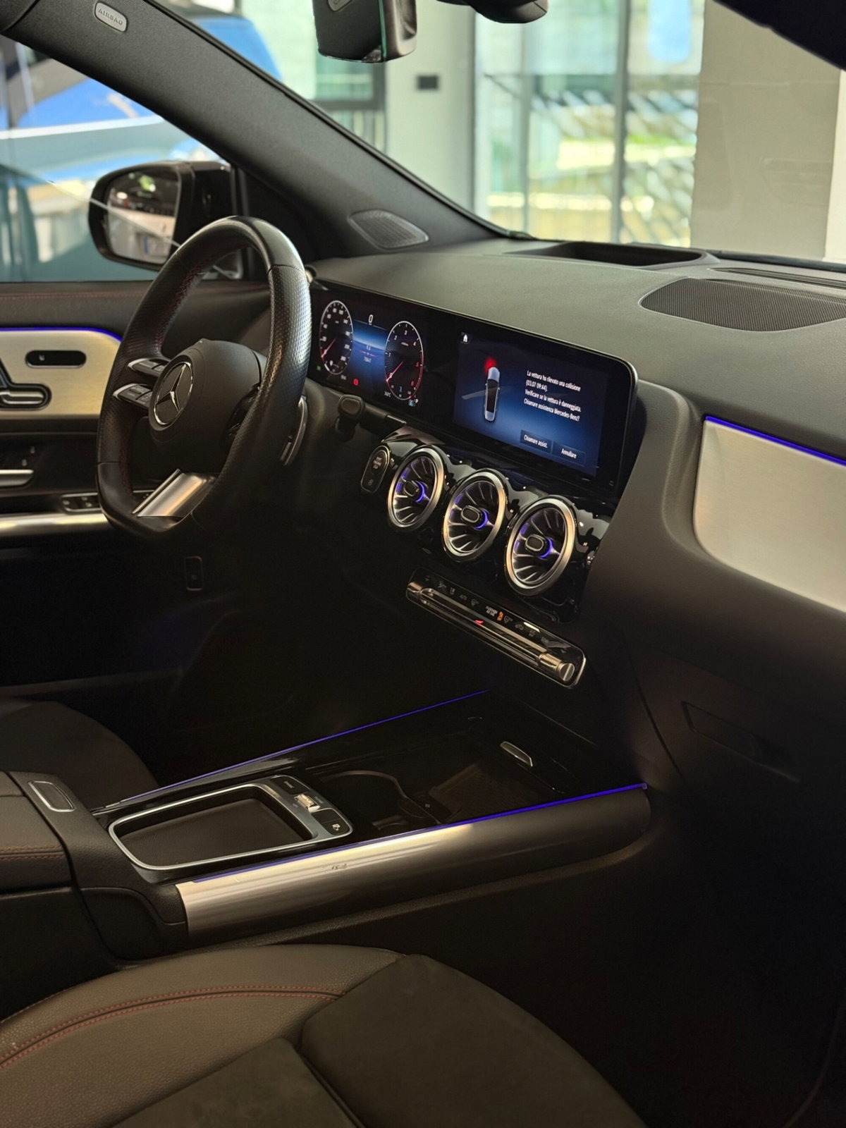 Mercedes-Benz GLA SUV 200 d AMG Line Premium Plus 4matic auto (12)