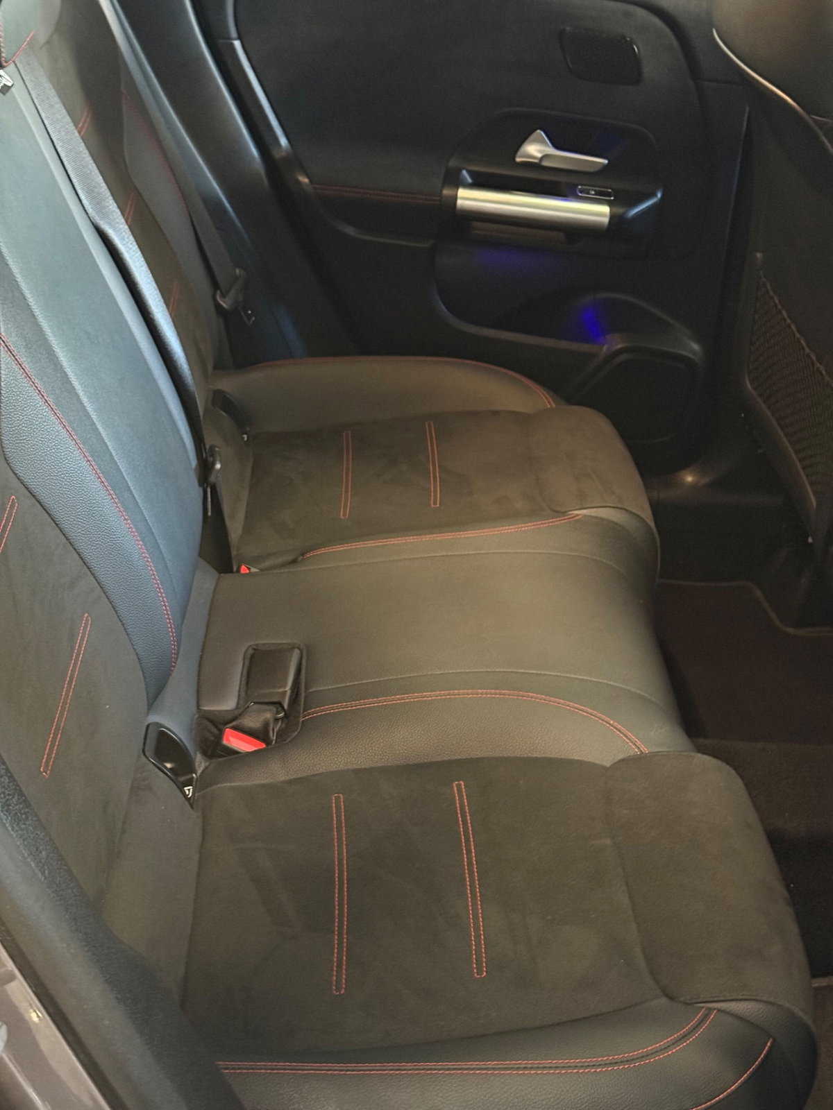 Mercedes-Benz GLA SUV 200 d AMG Line Premium Plus 4matic auto (13)