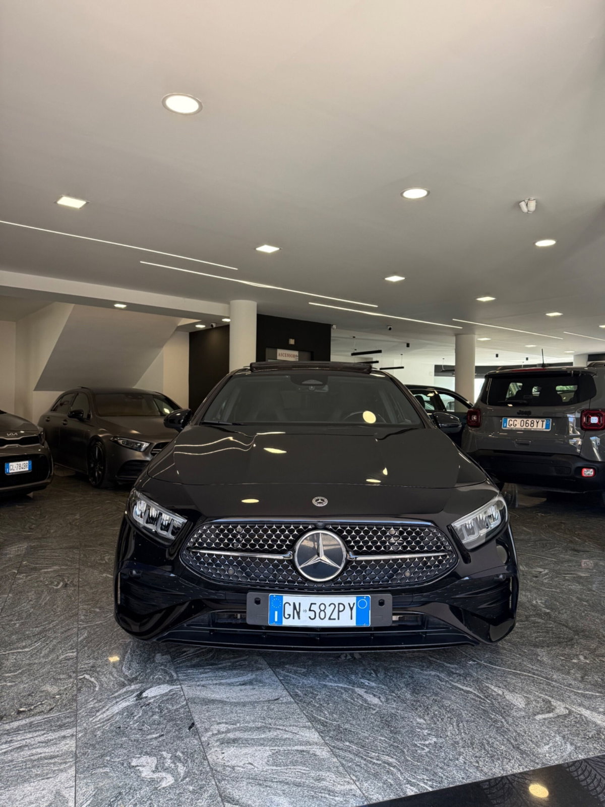 Mercedes-Benz Classe A 180 d Automatic Premium (4)