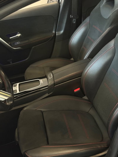 Mercedes-Benz Classe A 180 d Automatic Premium (7)