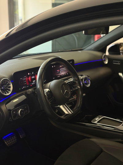 Mercedes-Benz Classe A 180 d Automatic Premium (8)
