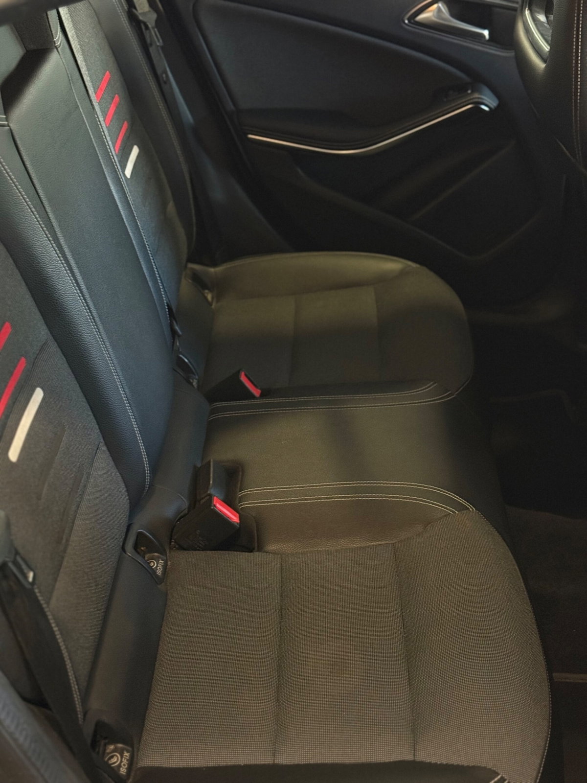 Mercedes-Benz Classe A 180 d Automatic Sport (10)