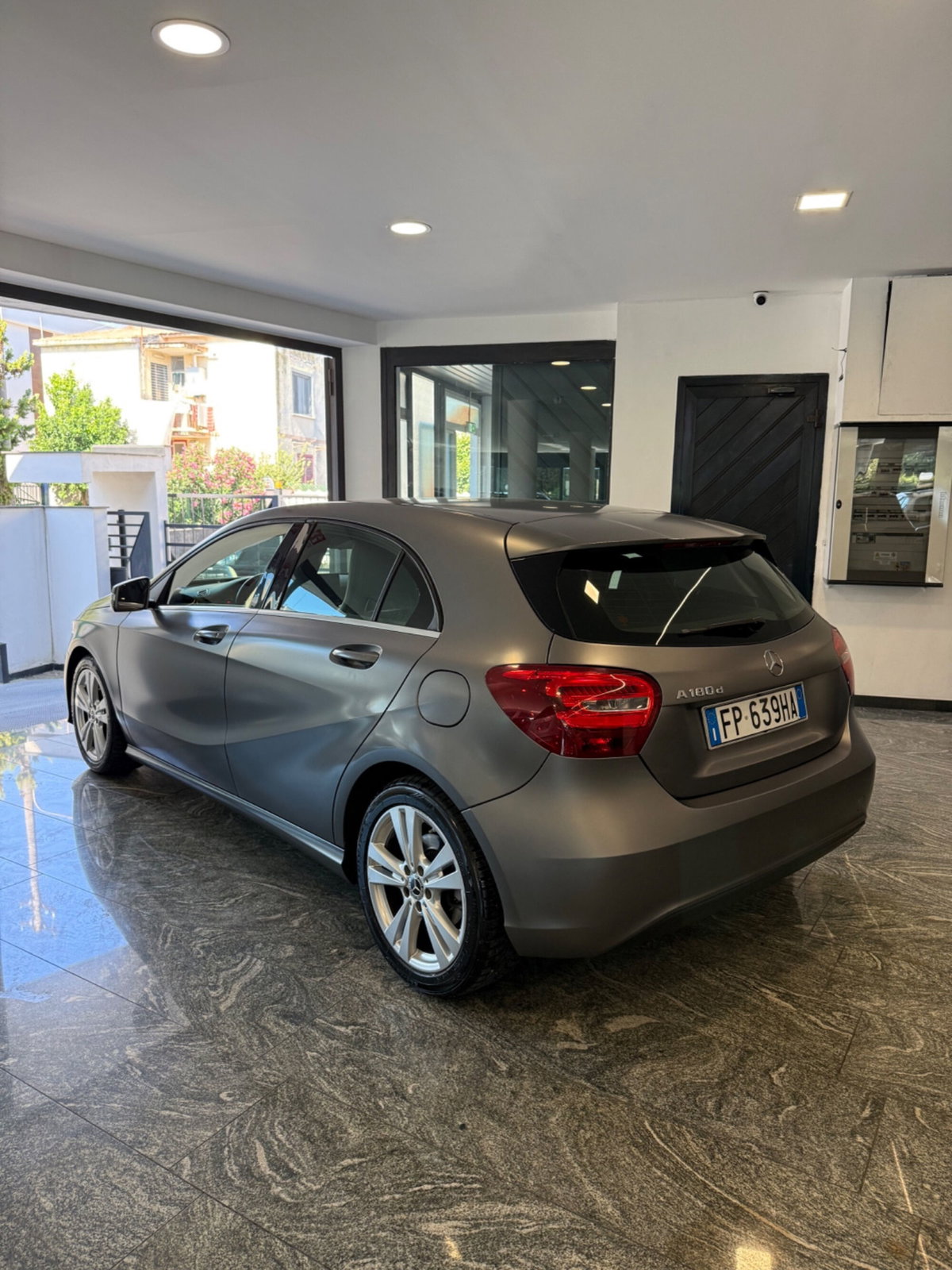 Mercedes-Benz Classe A 180 d Automatic Sport (4)