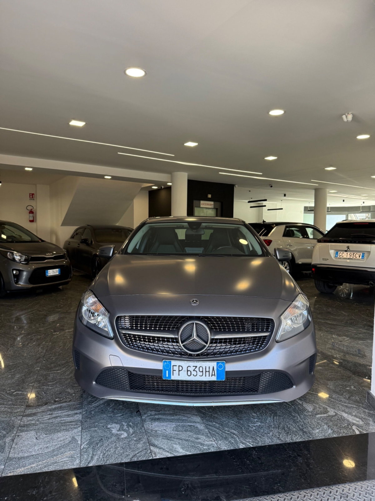 Mercedes-Benz Classe A 180 d Automatic Sport (5)