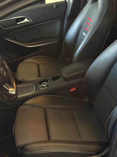 Mercedes-Benz Classe A 180 d Automatic Sport (6)