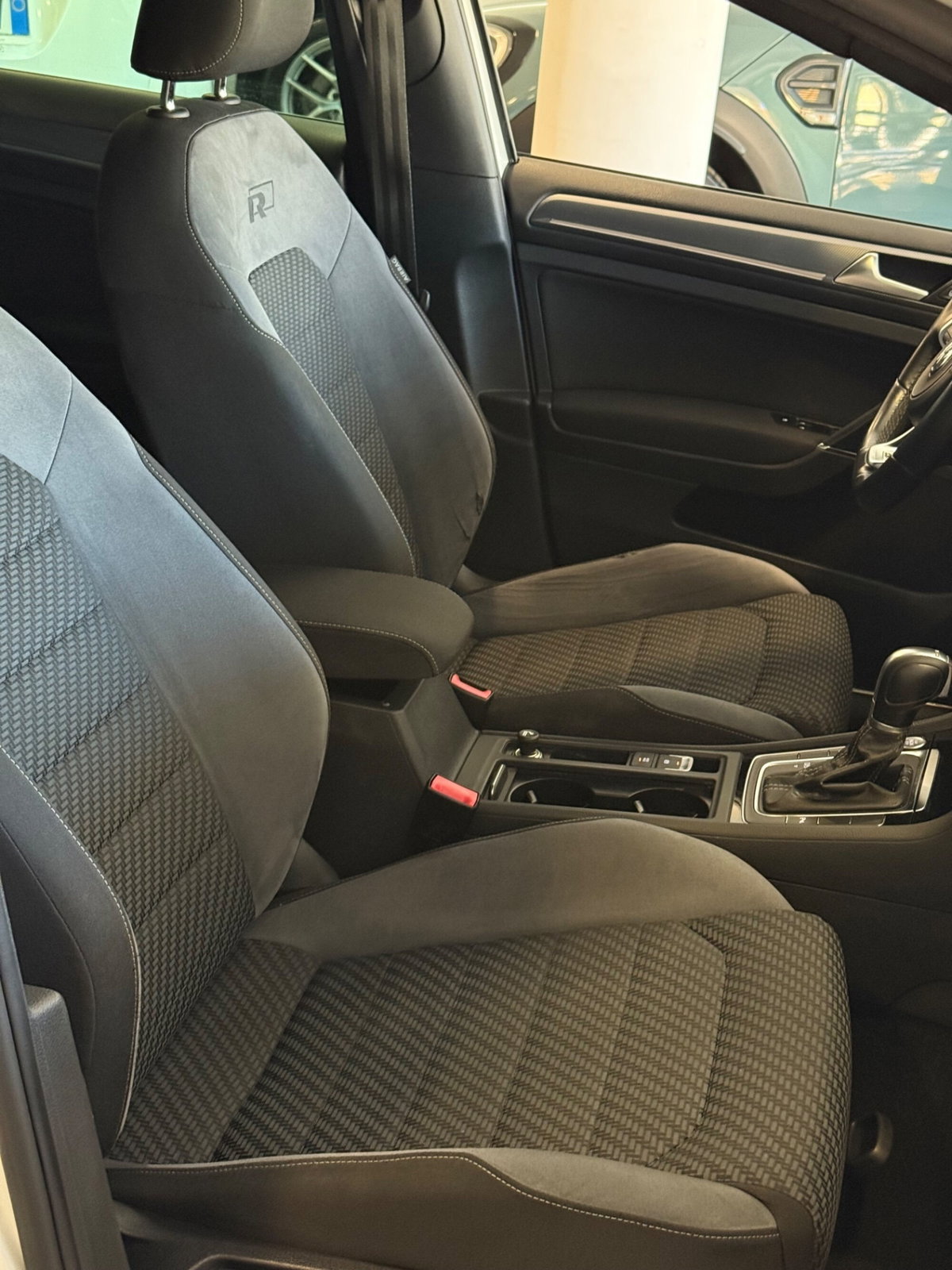 Volkswagen Golf 2.0 TDI DSG 3p. Highline BlueMotion Technology (12)