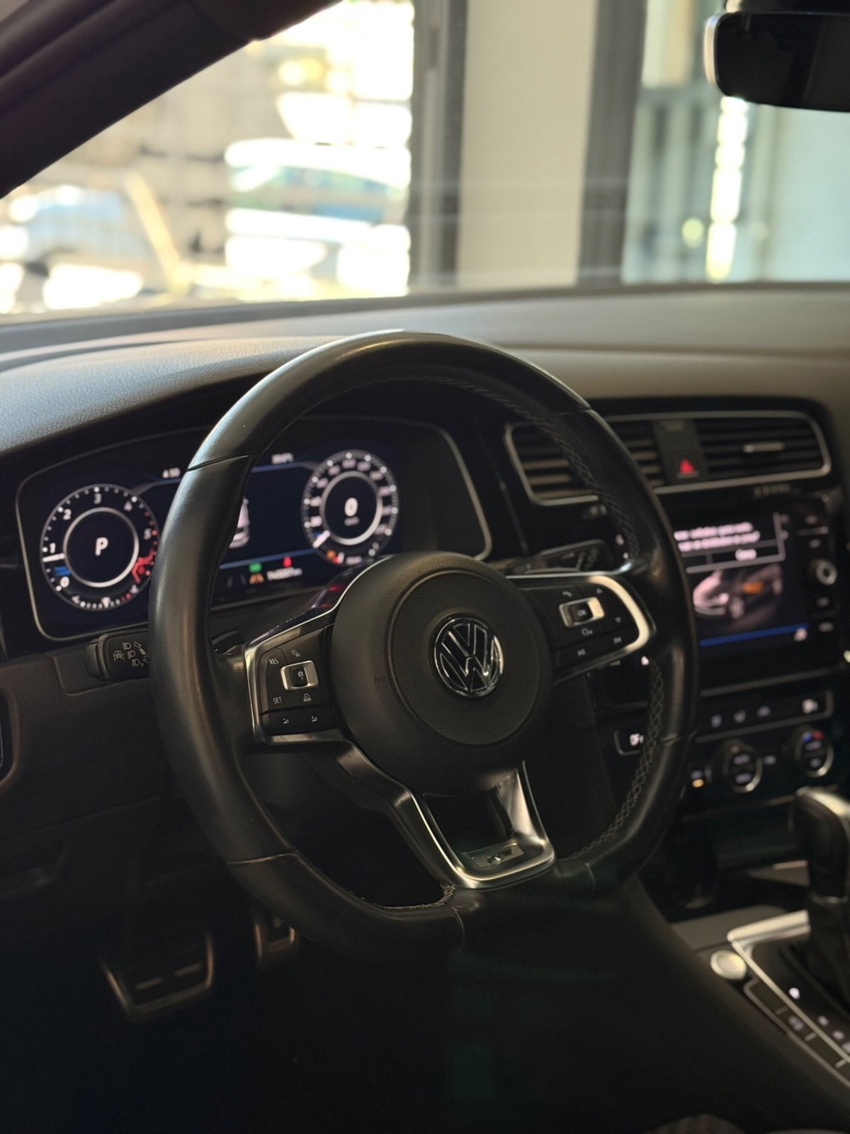 Volkswagen Golf 2.0 TDI DSG 3p. Highline BlueMotion Technology (14)