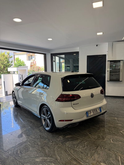 Volkswagen Golf 2.0 TDI DSG 3p. Highline BlueMotion Technology (2)