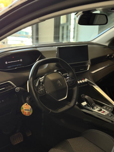Peugeot 3008 BlueHDi 130 S&S EAT8 Allure Pack (9)