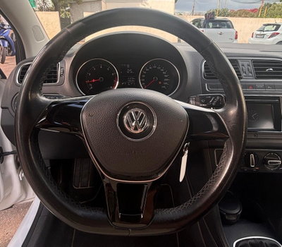 Volkswagen Polo 1.0 MPI 75 CV 5p. Fresh (16)