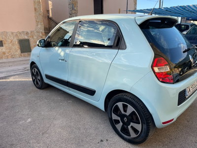 Renault Twingo 1.0 SCe Live (13)