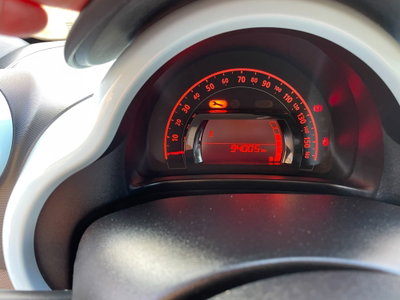 Renault Twingo 1.0 SCe Live (20)