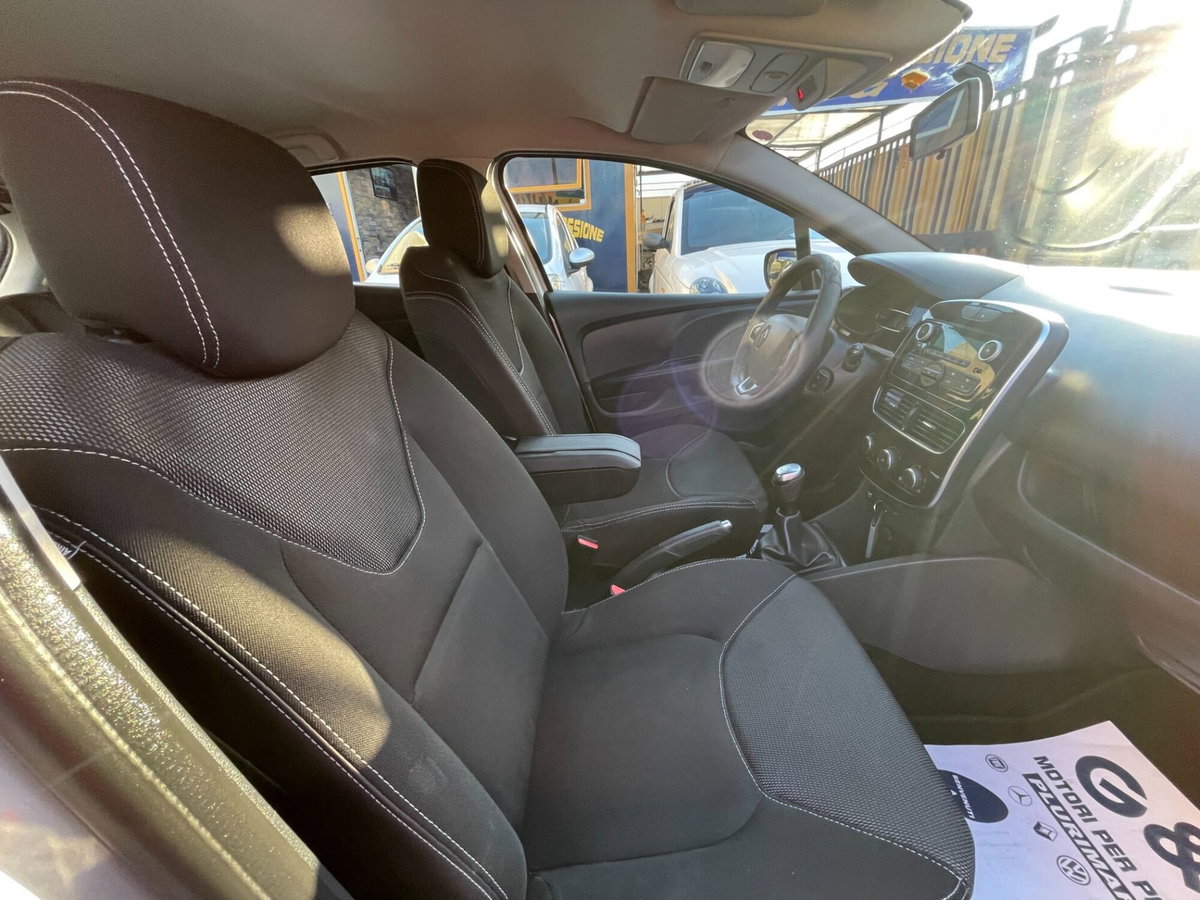 Renault Clio dCi 8V 75CV Start&Stop 5 porte Energy Zen (11)