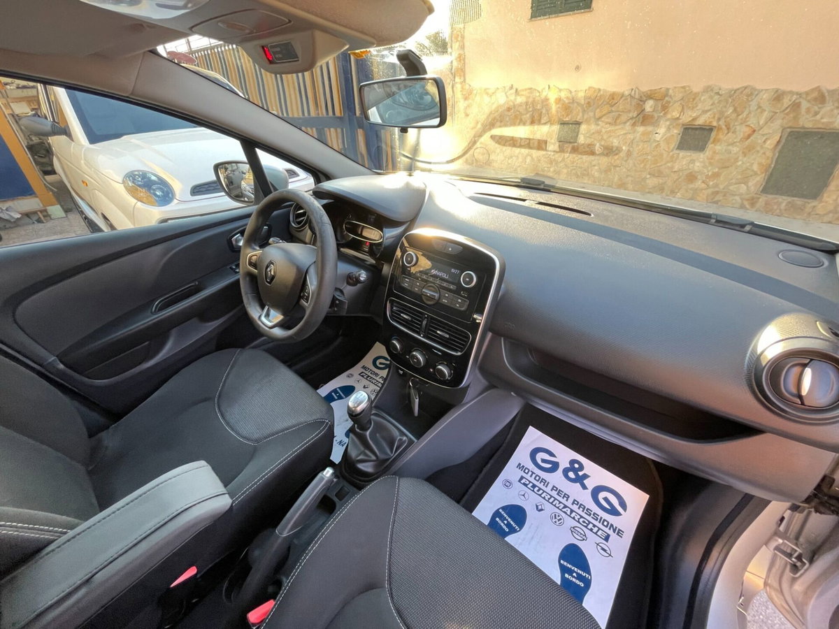 Renault Clio dCi 8V 75CV Start&Stop 5 porte Energy Zen (12)