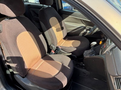 Lancia Ypsilon 1.2 Argento (10)