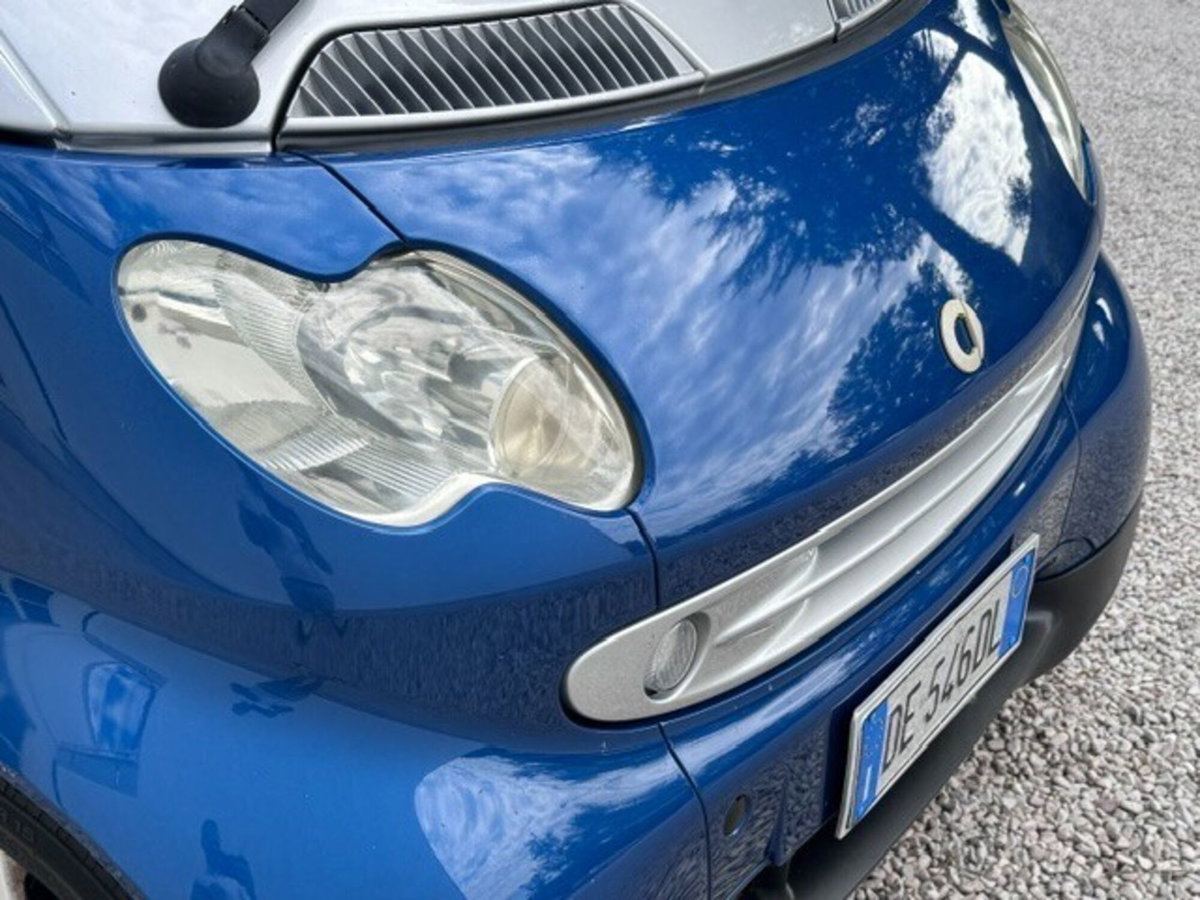 smart Fortwo 800 coupé passion cdi (11)