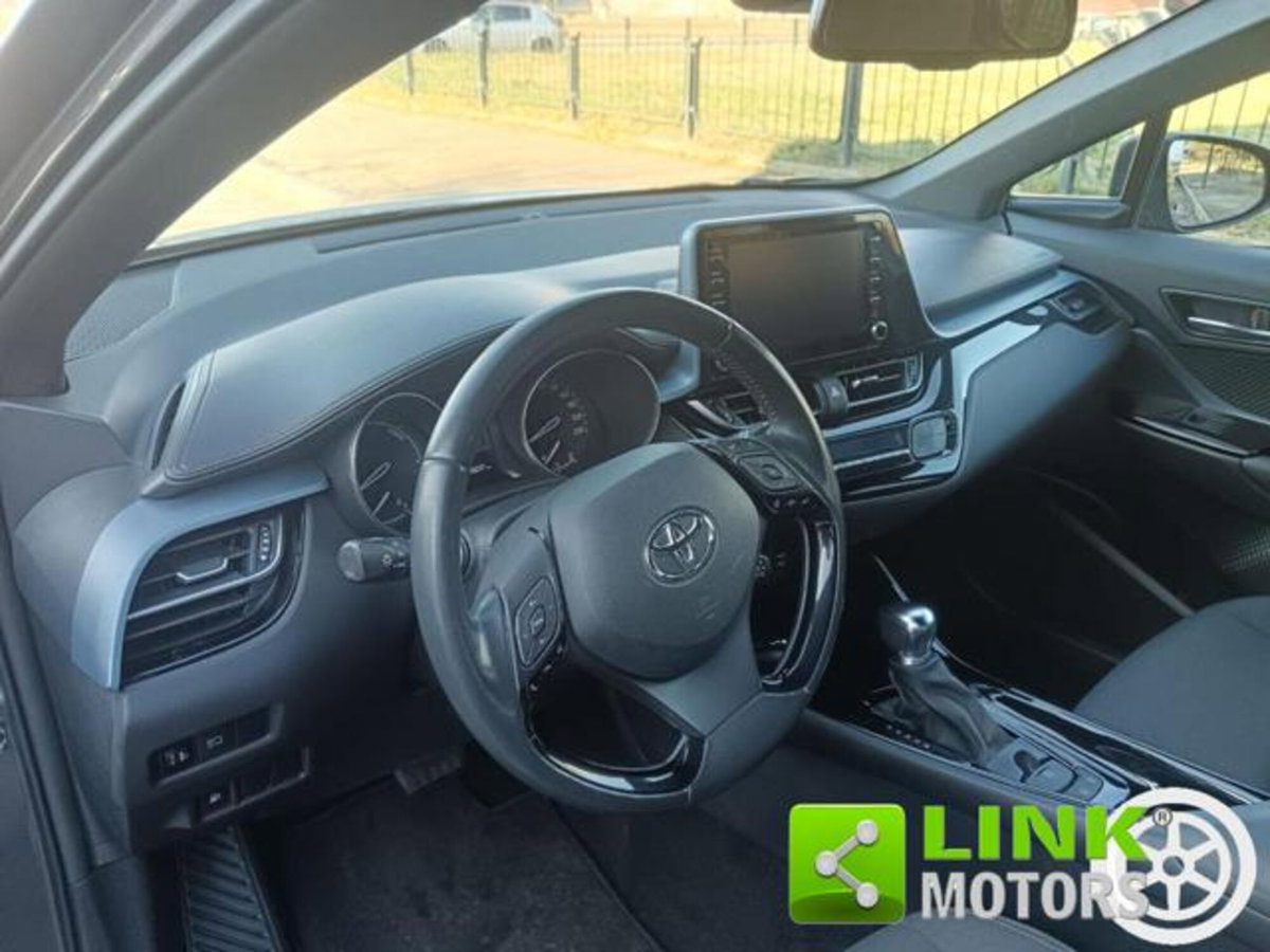 Toyota Toyota C-HR 1.8 Hybrid E-CVT Lounge (16)