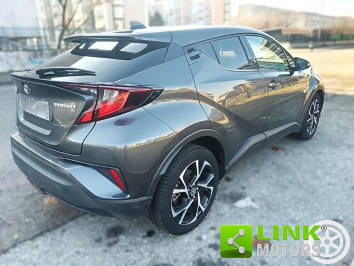 Toyota Toyota C-HR 1.8 Hybrid E-CVT Lounge (8)