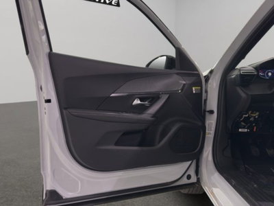Peugeot 2008 PureTech 100 S&S Allure (12)