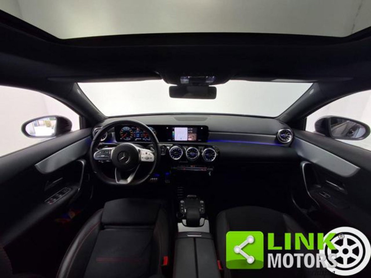 Mercedes-Benz Classe A Sedan 250 Automatic 4Matic 4p. Premium (4)