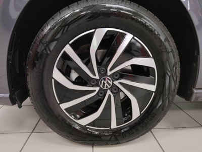 Volkswagen Polo 1.0 EVO (9)