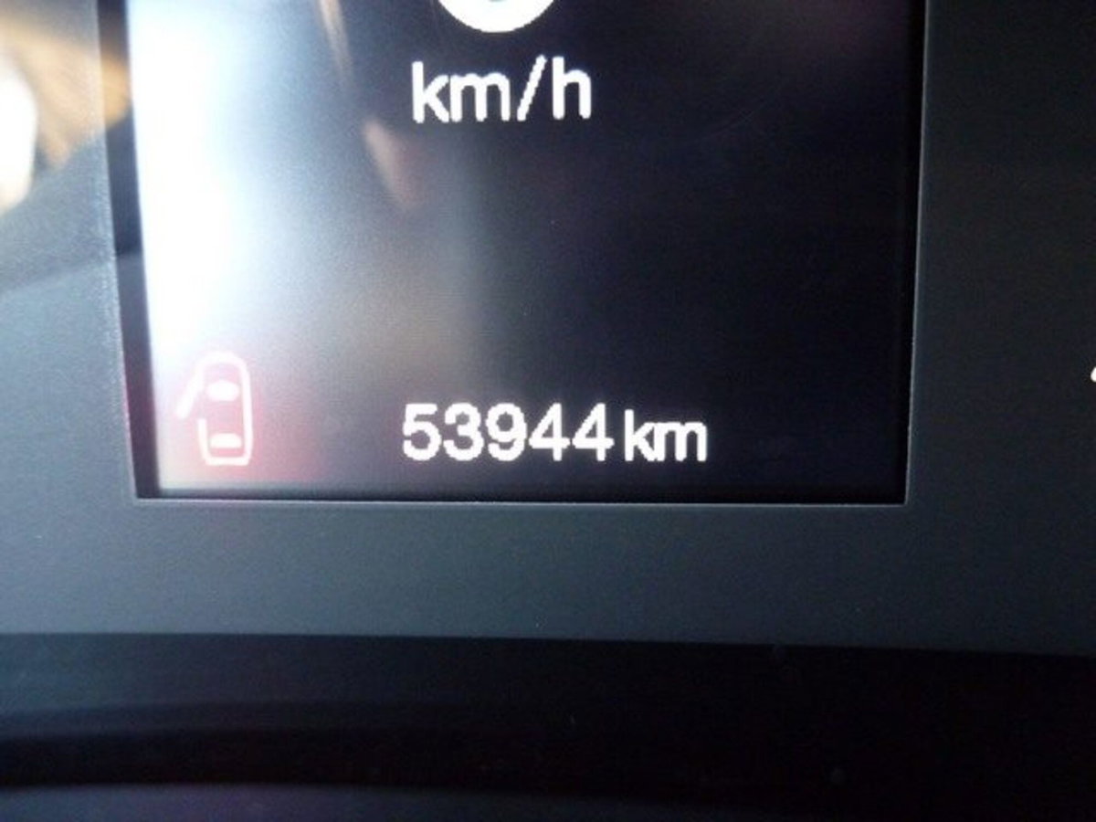 Jeep Renegade 1.6 Mjt DDCT 120 CV Longitude (10)