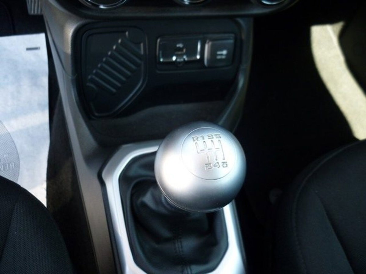 Jeep Renegade 1.6 Mjt DDCT 120 CV Longitude (14)