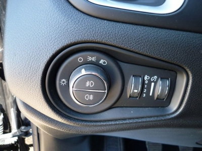 Jeep Renegade 1.6 Mjt 120 CV Longitude (18)