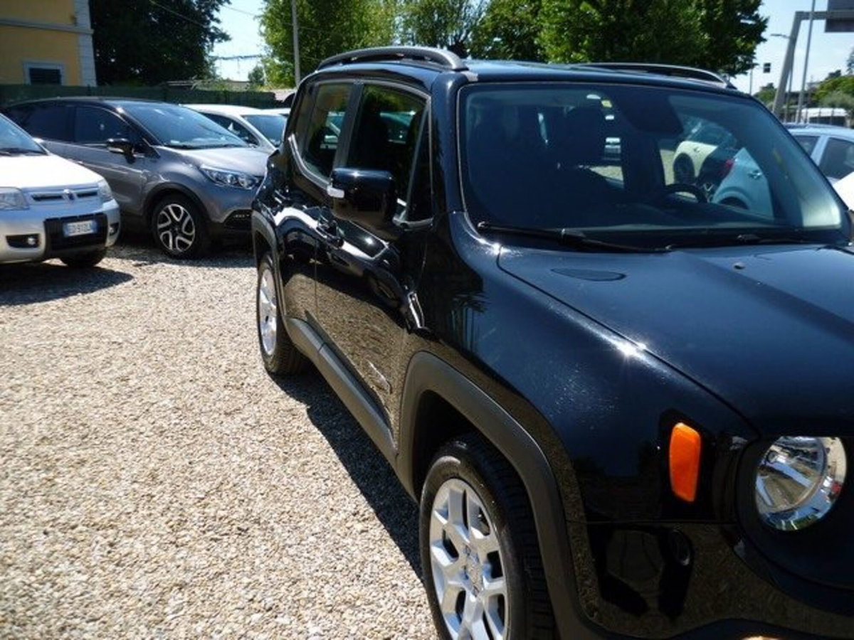 Jeep Renegade 1.6 Mjt DDCT 120 CV Longitude (2)