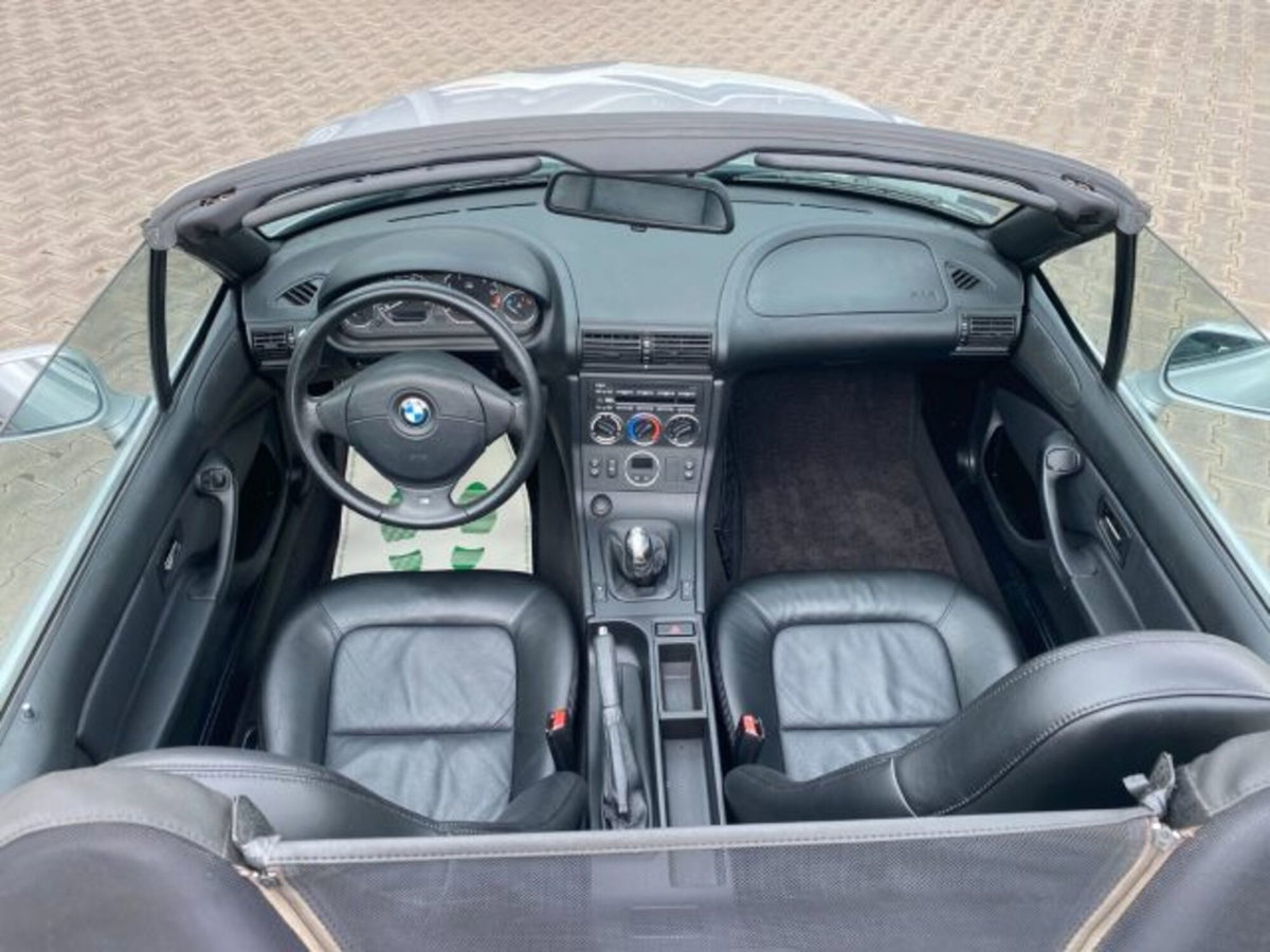 BMW Z3 Cabrio 1.9 16V cat Roadster (14)