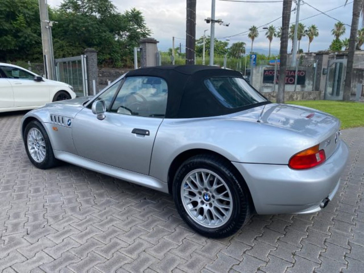 BMW Z3 Cabrio 1.9 16V cat Roadster (4)