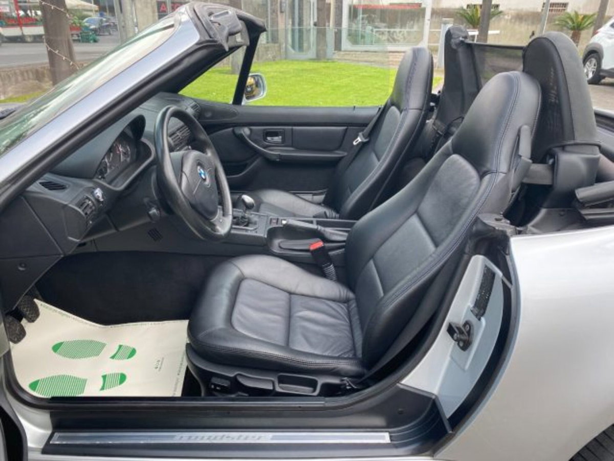 BMW Z3 Cabrio 1.9 16V cat Roadster (6)