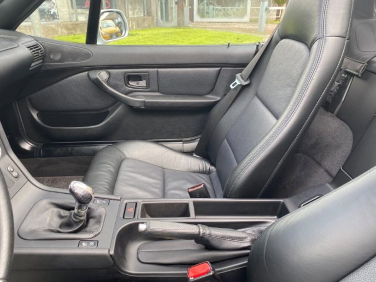BMW Z3 Cabrio 1.9 16V cat Roadster (7)