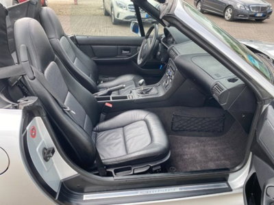 BMW Z3 Cabrio 1.9 16V cat Roadster (8)